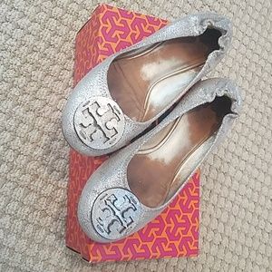 Tory Burch Metallic Revas